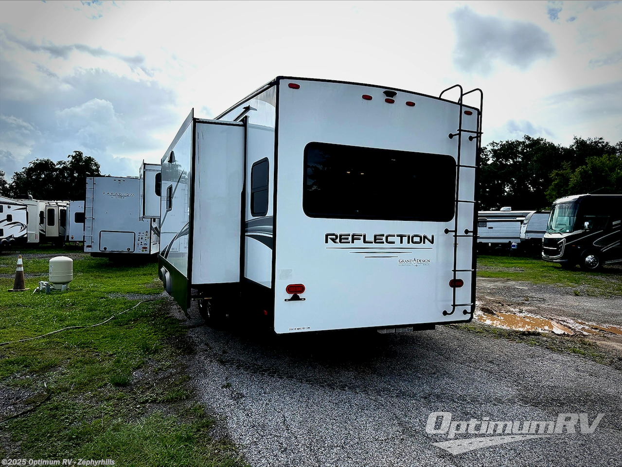 2023 Grand Design Reflection 337RLS - Used Fifth Wheel For Sale by Optimum RV - Zephyrhills in Zephyrhills, Florida features Awning, Slideout