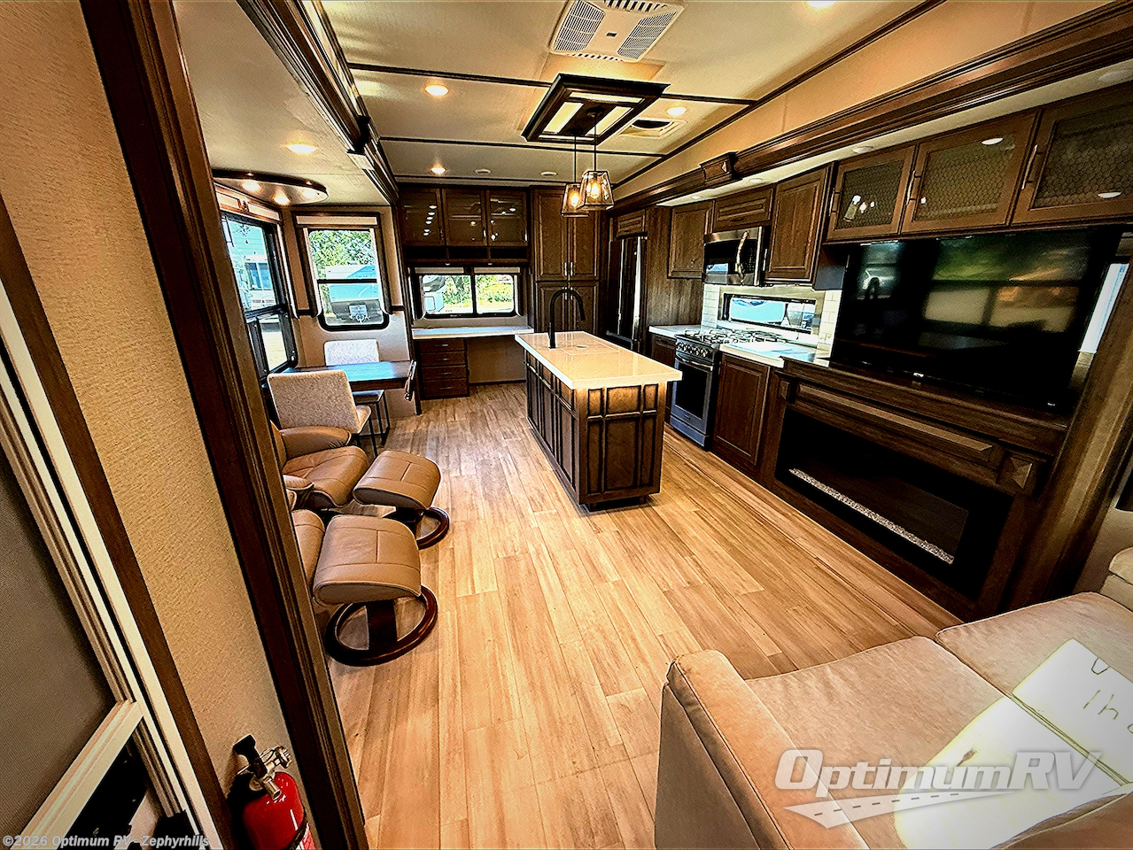 Used 2021 Grand Design Solitude 345GK-R available in Zephyrhills, Florida