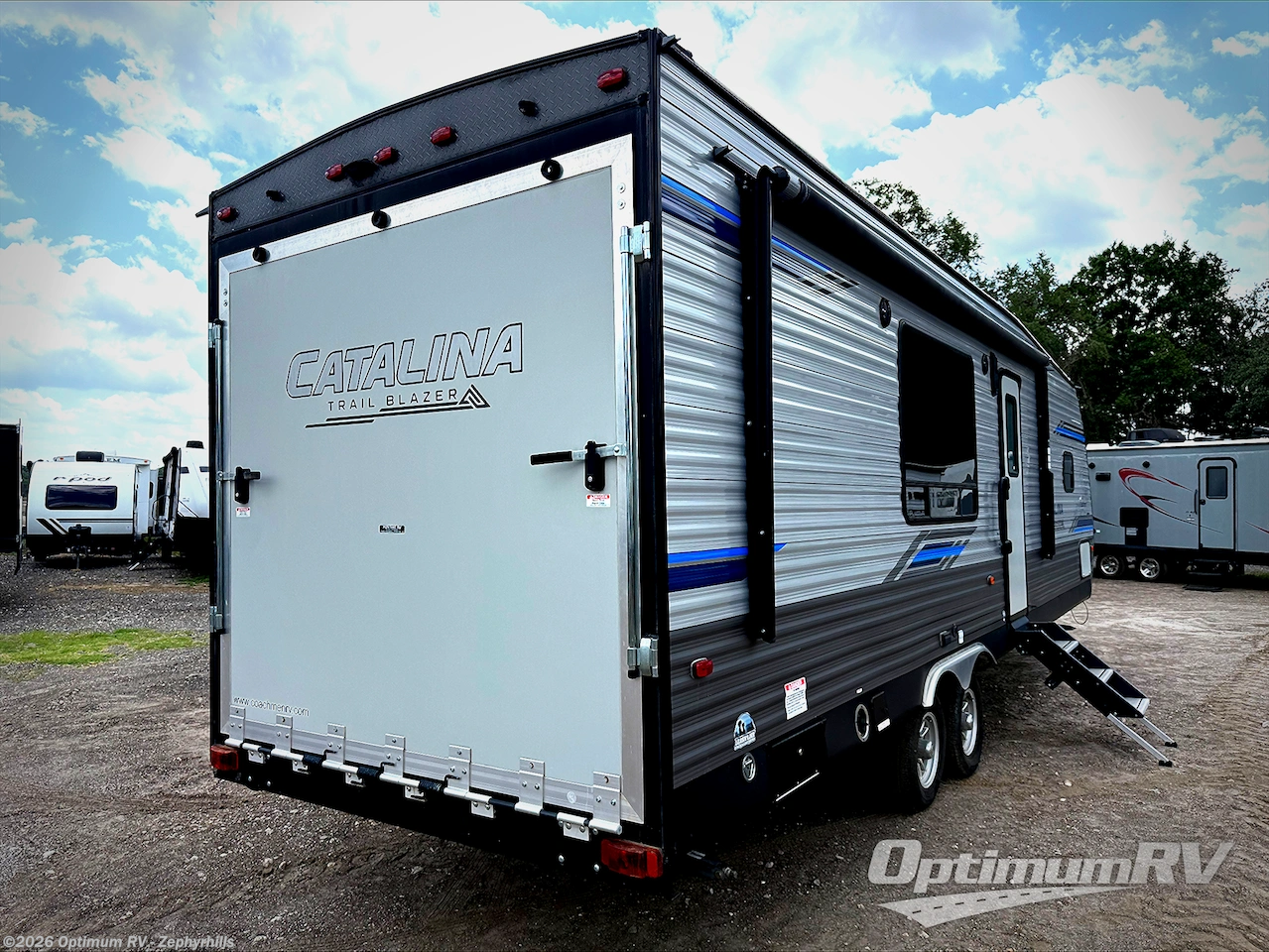 2021 Coachmen Catalina Trail Blazer 28THS - Used Travel Trailer For Sale by Optimum RV - Zephyrhills in Zephyrhills, Florida features Slideout, Awning