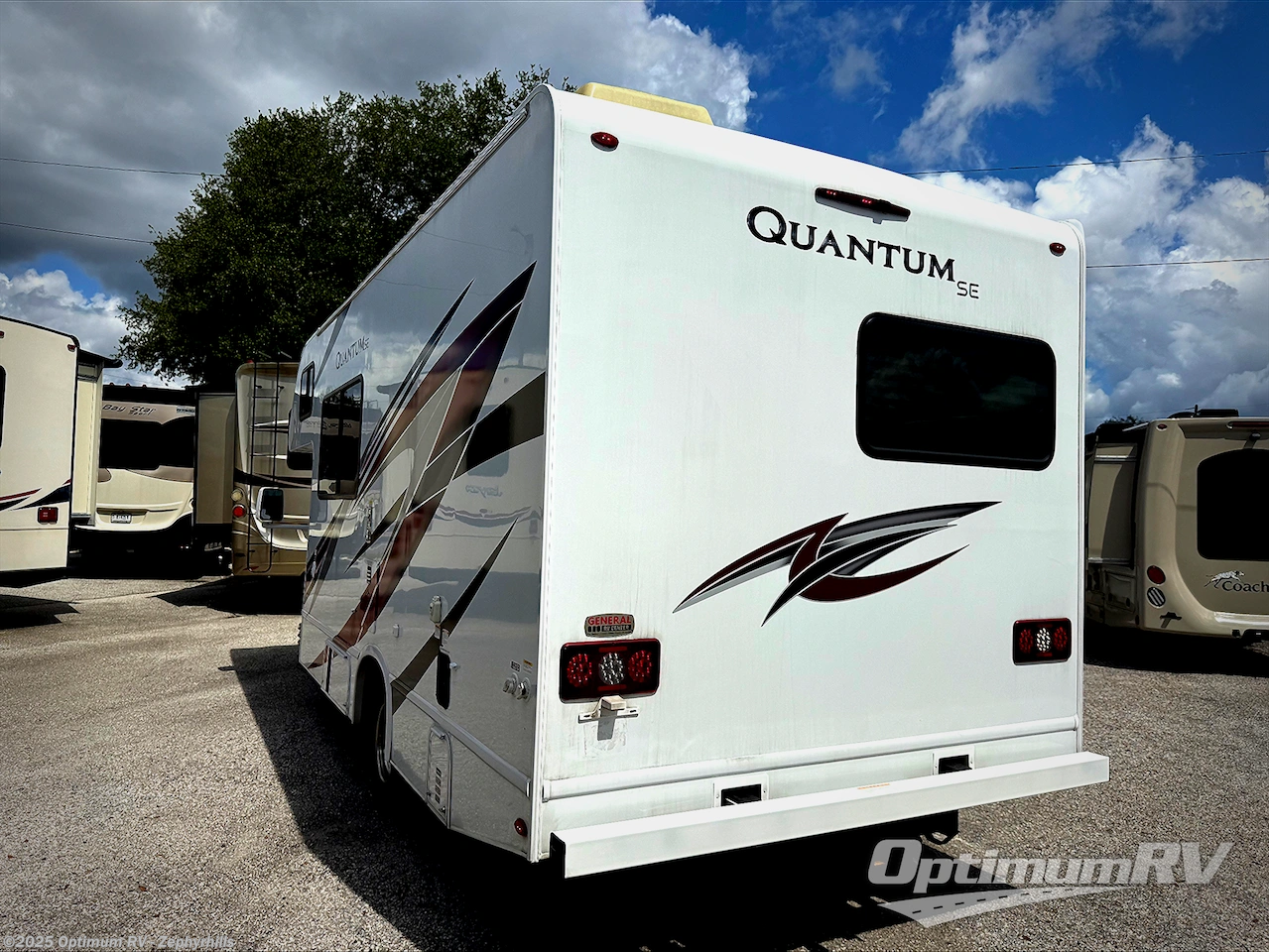 2022 Thor Quantum SE SE22 Ford - Used Class C For Sale by Optimum RV - Zephyrhills in Zephyrhills, Florida features Awning