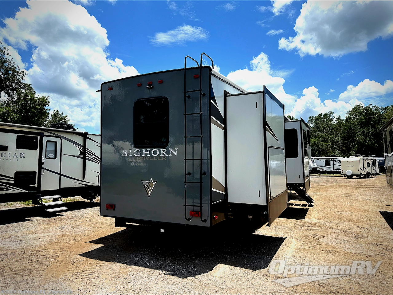 2021 Bighorn Traveler 34FL by Heartland from Optimum RV - Zephyrhills in Zephyrhills, Florida