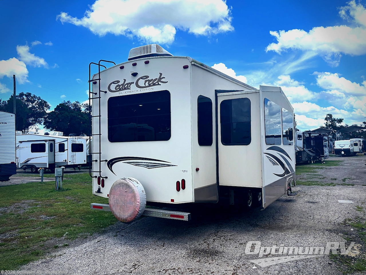2017 Cedar Creek Silverback 35IK by Forest River from Optimum RV - Zephyrhills in Zephyrhills, Florida