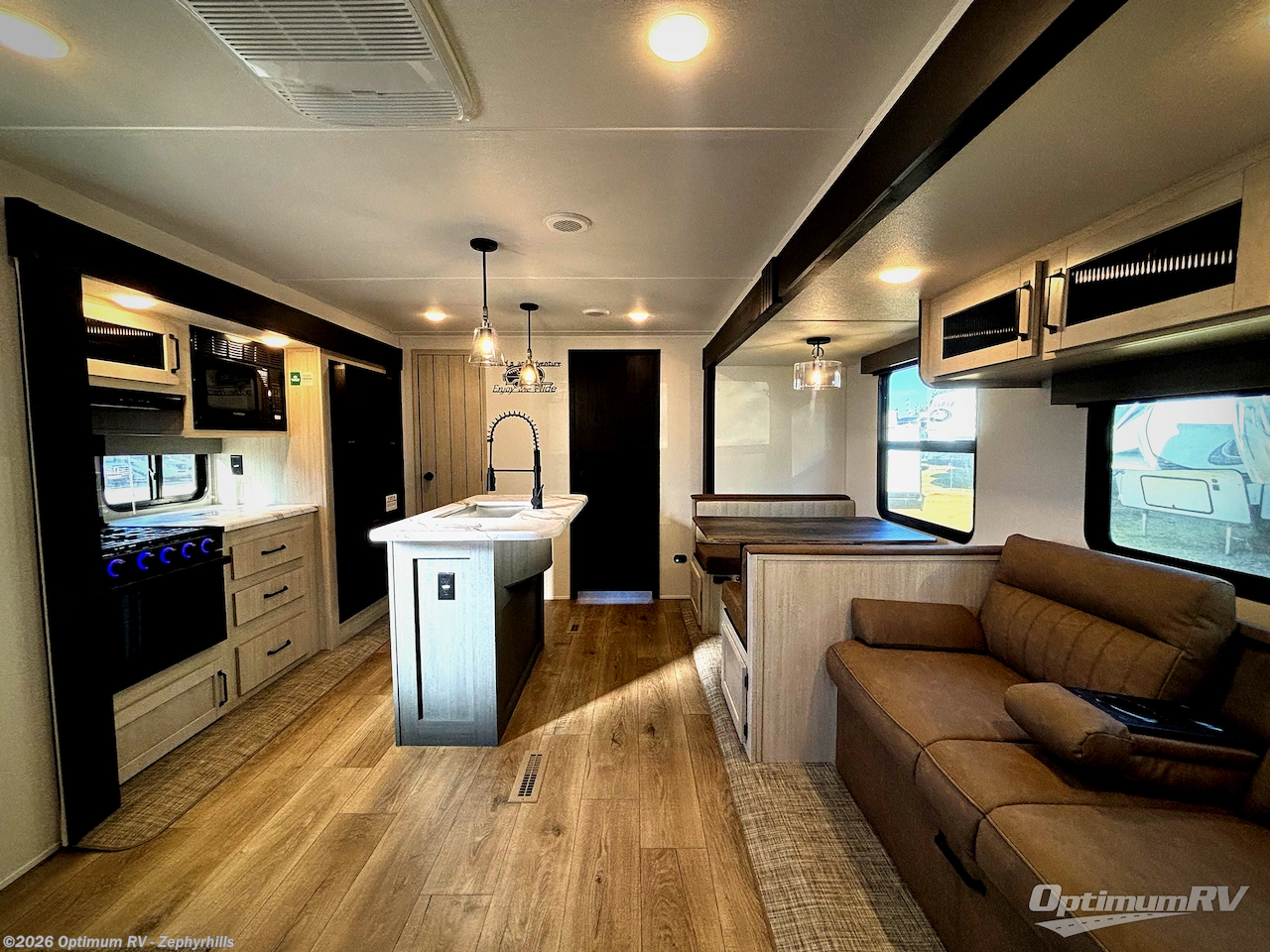 New 2026 Forest River Puma 32BHFS available in Zephyrhills, Florida