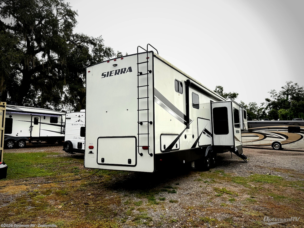 2021 Forest River Sierra 391FLRB - Used Fifth Wheel For Sale by Optimum RV - Zephyrhills in Zephyrhills, Florida features Slideout, Awning