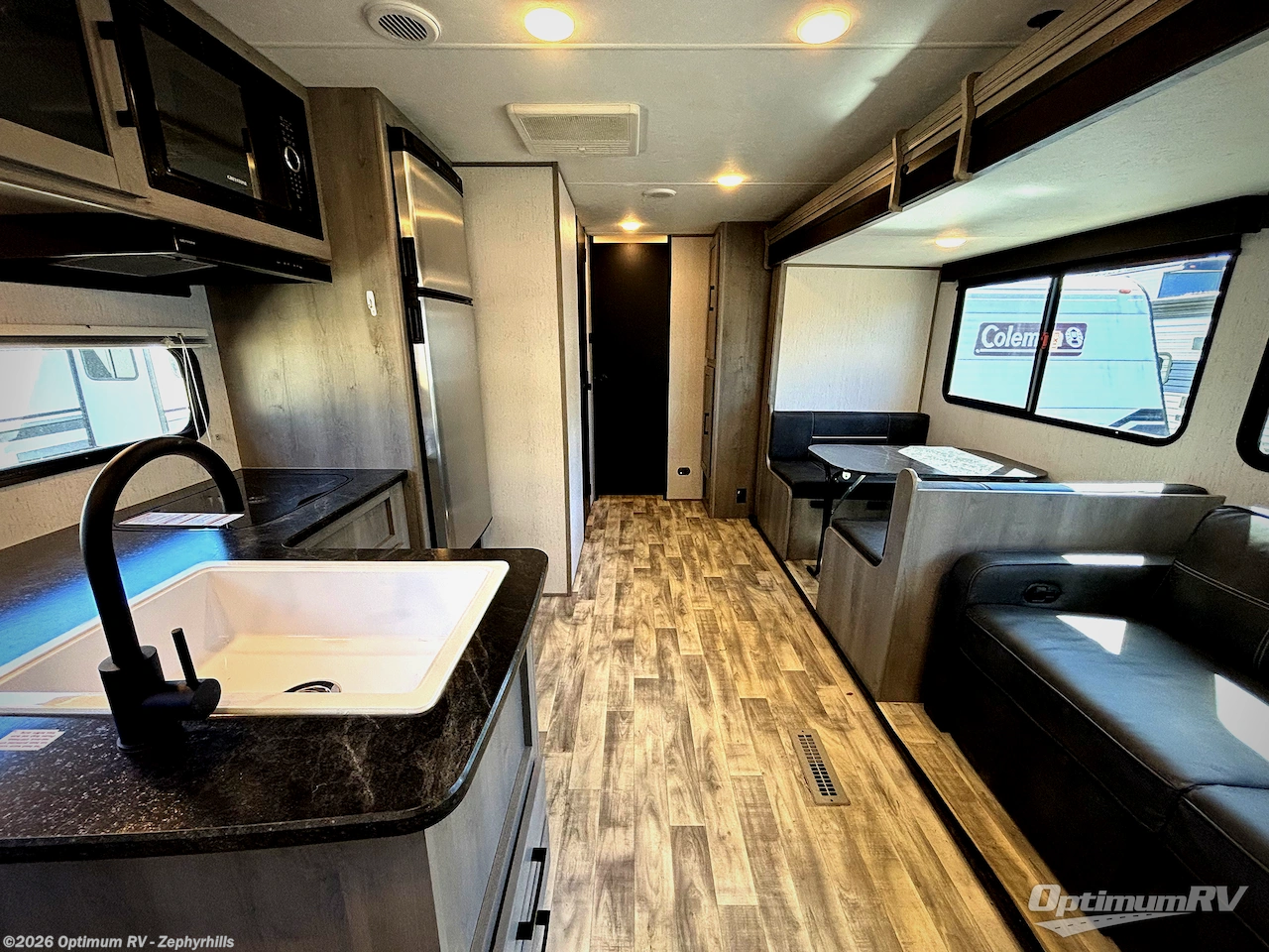 Used 2022 Dutchmen Kodiak SE 28SBH available in Zephyrhills, Florida