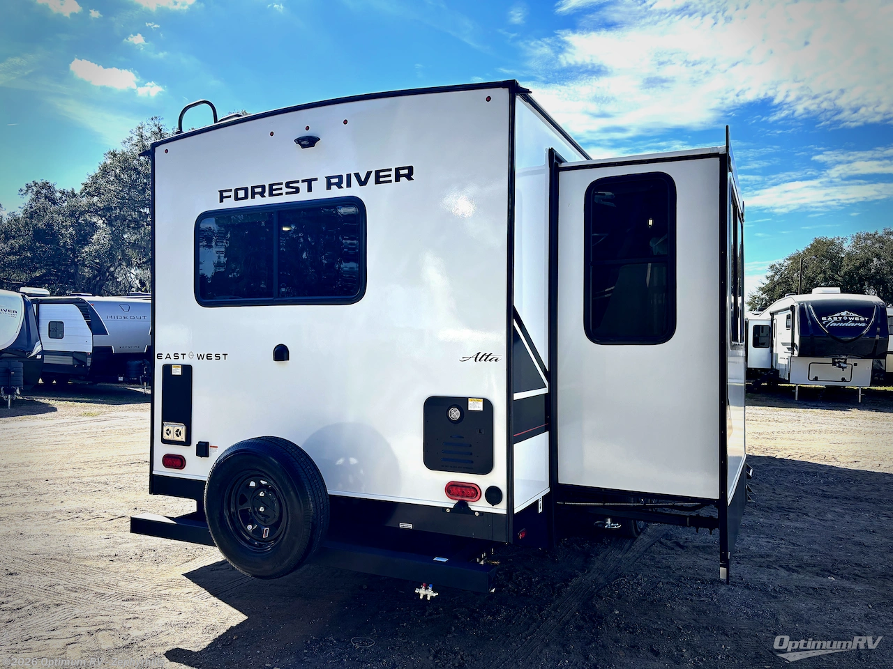 2026 East to West Alta 3175RK - New Travel Trailer For Sale by Optimum RV - Zephyrhills in Zephyrhills, Florida features Awning, Slideout