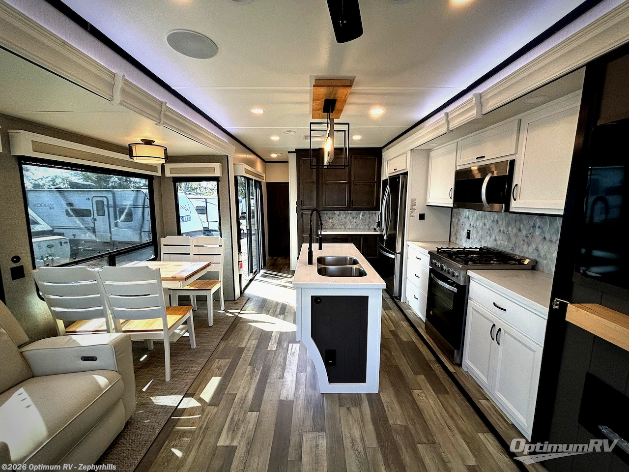 Used 2023 Forest River Cedar Creek Cottage 40CCK available in Zephyrhills, Florida