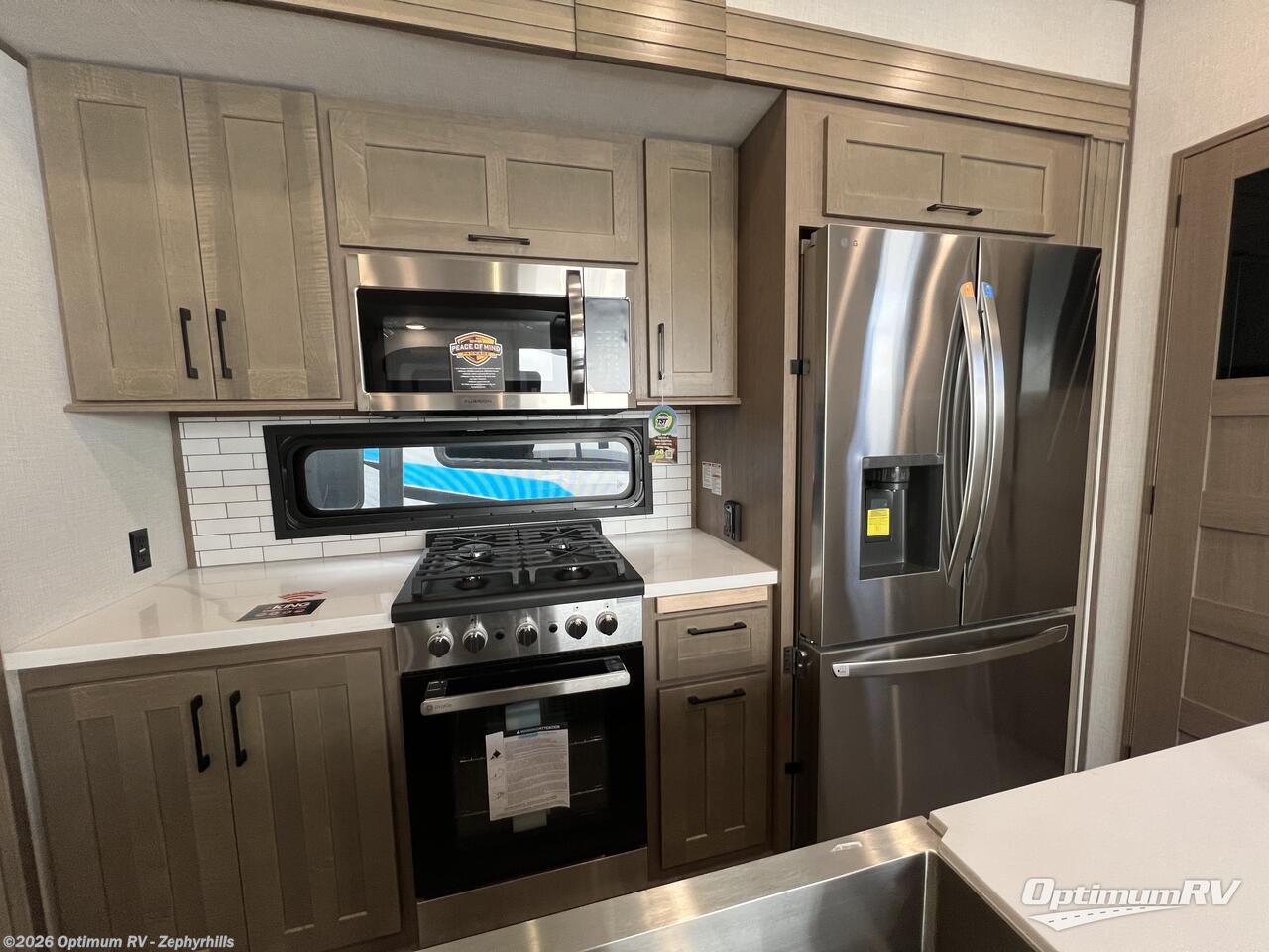 New 2025 K-Z Durango Gold 388FLS available in Zephyrhills, Florida