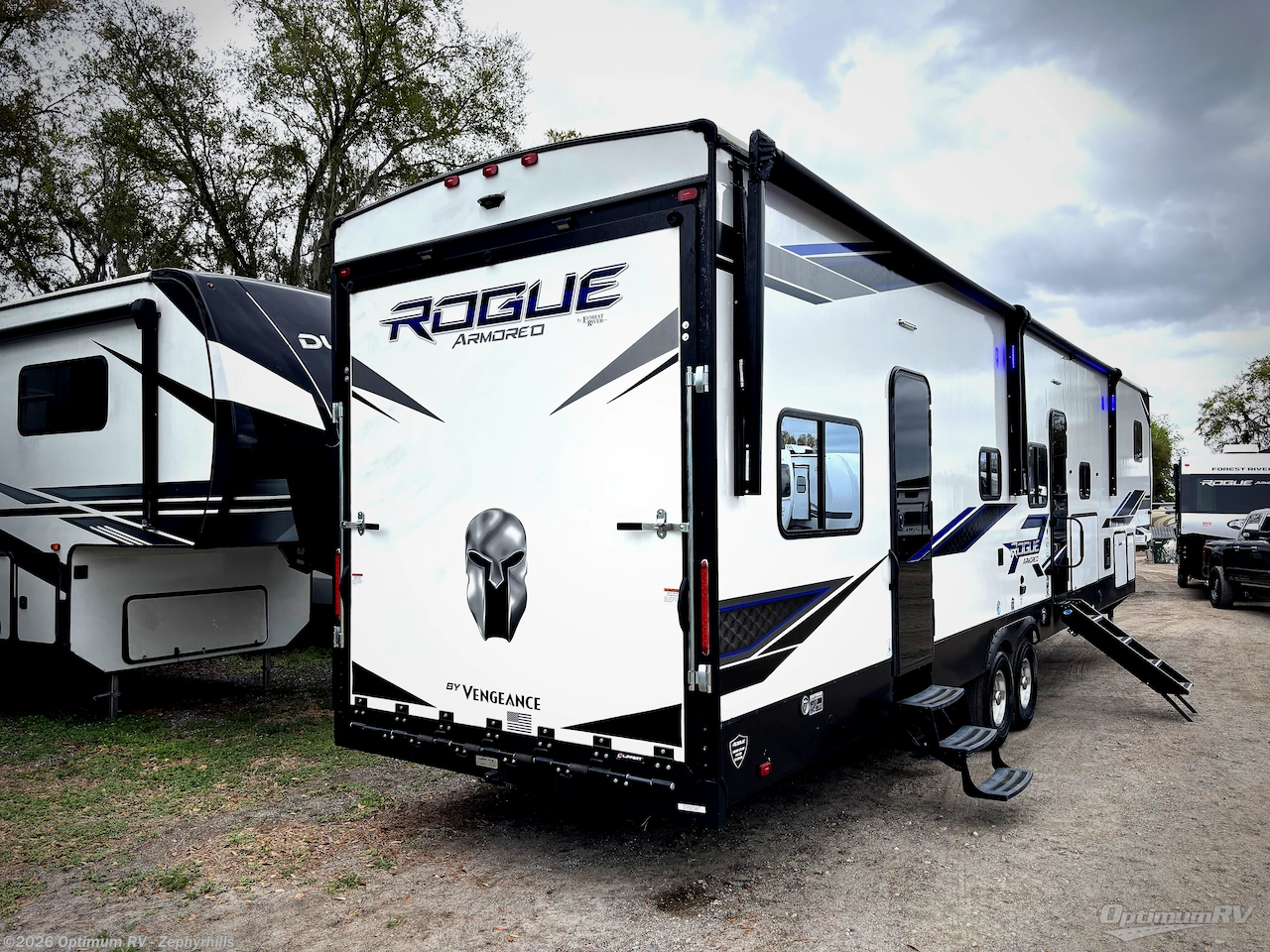 2023 Forest River Vengeance Rogue Armored VGF4007G2 - Used Fifth Wheel For Sale by Optimum RV - Zephyrhills in Zephyrhills, Florida features Awning, Slideout