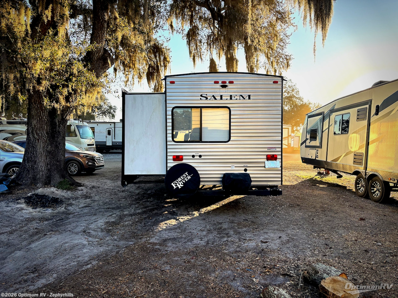 Used 2020 Forest River Salem 33TS available in Zephyrhills, Florida