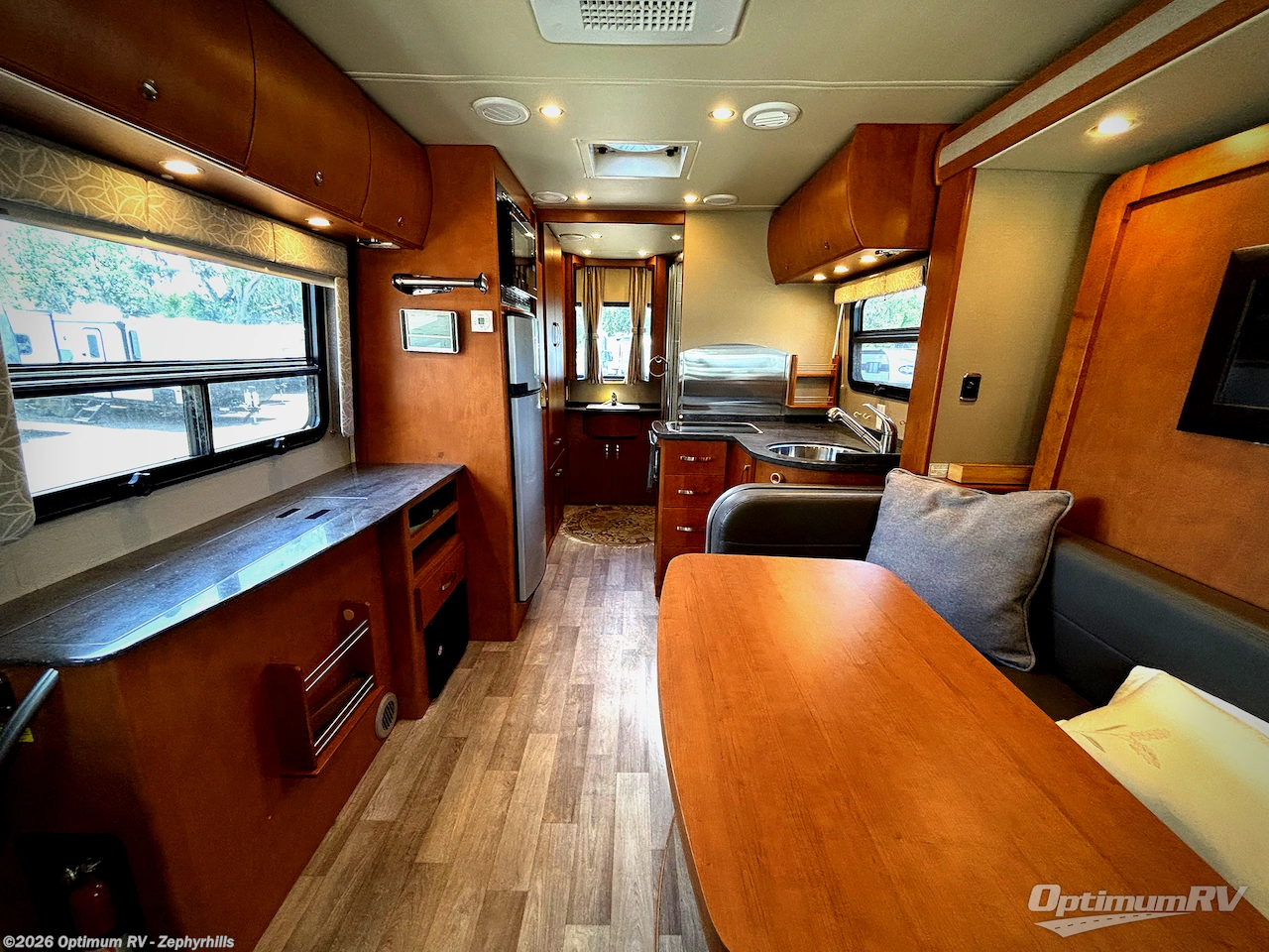 Used 2015 Leisure Travel Unity U24MB available in Zephyrhills, Florida