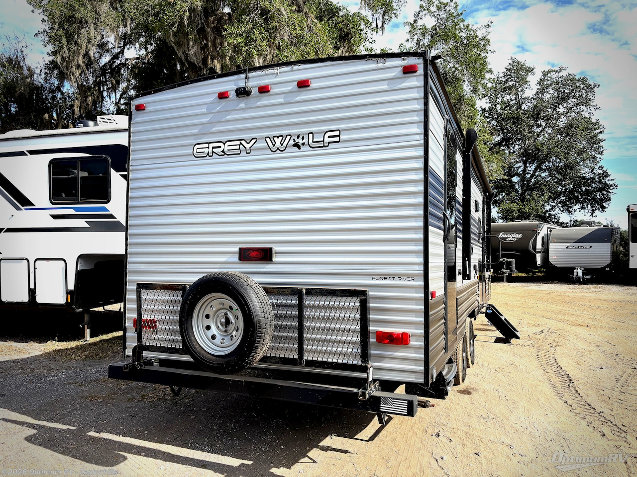 2022 Forest River Cherokee Grey Wolf 26DBH - Used Travel Trailer For Sale by Optimum RV - Zephyrhills in Zephyrhills, Florida features Slideout, Awning