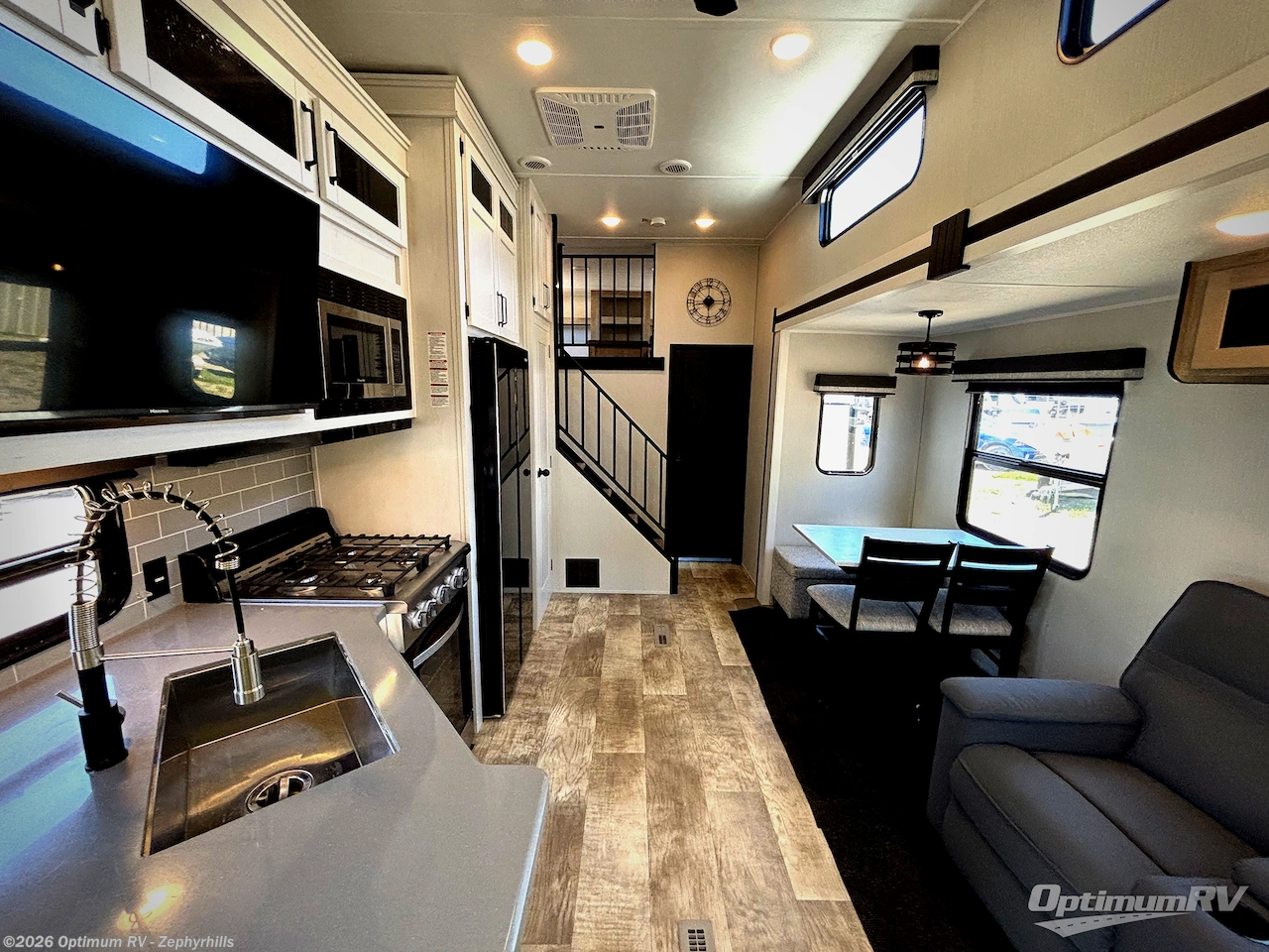 Used 2025 Palomino Puma Destination 429LFT available in Zephyrhills, Florida
