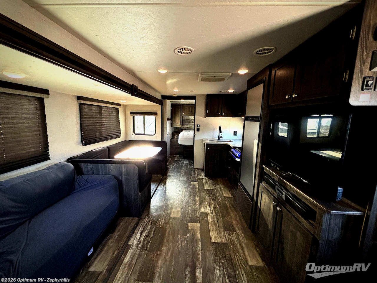 Used 2020 Starcraft Super Lite 281BH available in Zephyrhills, Florida