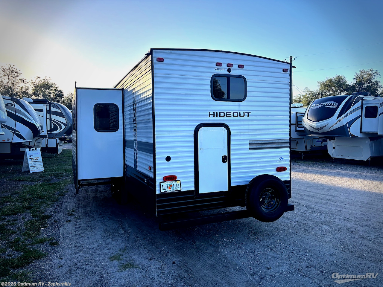 2022 Hideout 28BHSWE by Keystone from Optimum RV - Zephyrhills in Zephyrhills, Florida