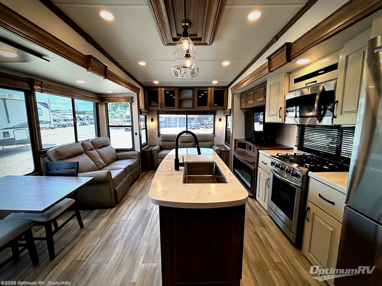 Used 2024 Skyline Alliance Paradigm 370FB available in Zephyrhills, Florida