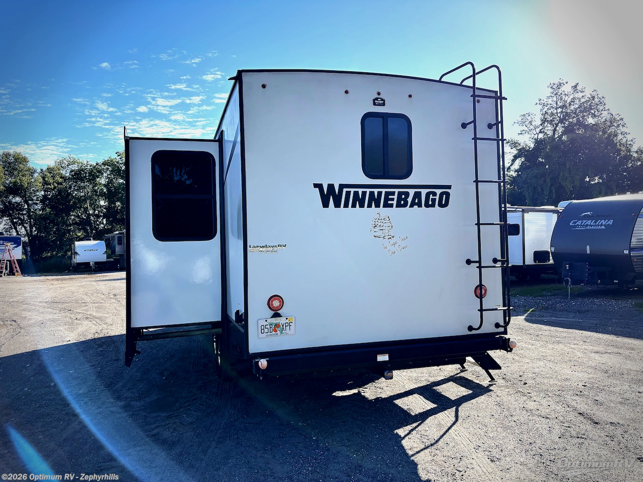 2022 Voyage 2427RB by Winnebago from Optimum RV - Zephyrhills in Zephyrhills, Florida