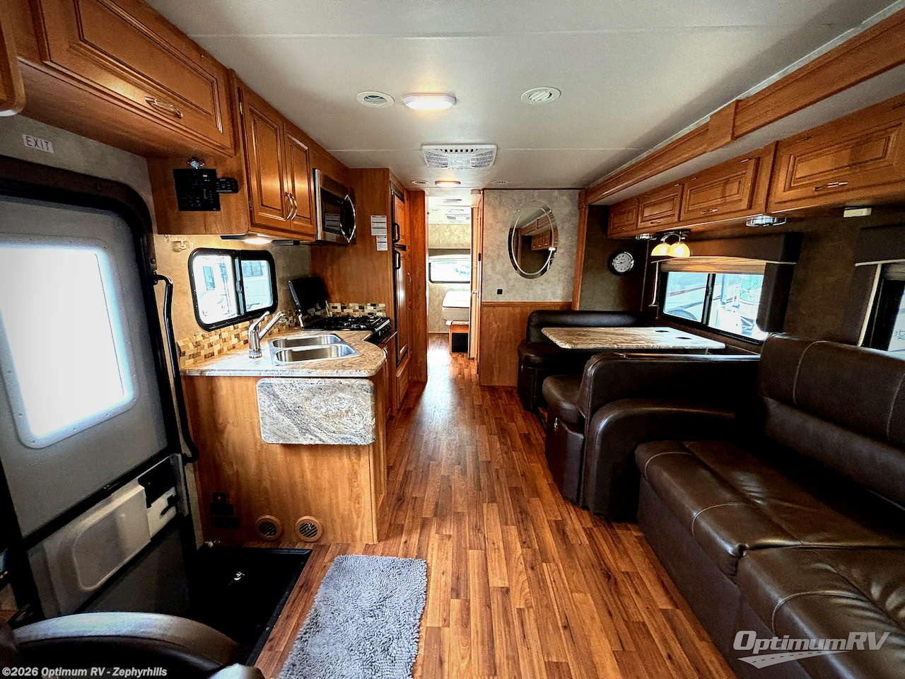 Used 2018 Nexus Phantom 32SC available in Zephyrhills, Florida