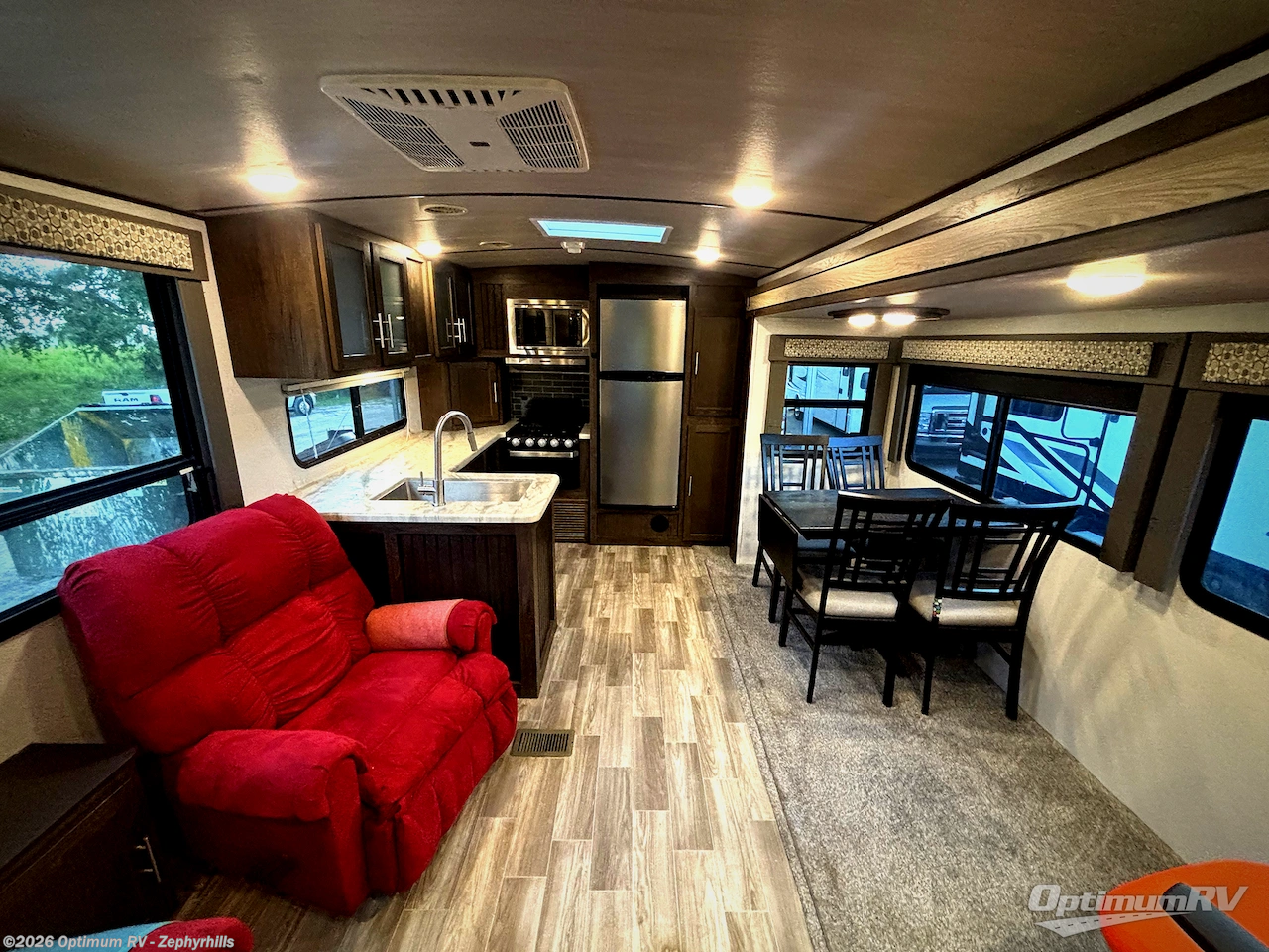 Used 2019 Forest River Salem Hemisphere GLX 283RK available in Zephyrhills, Florida