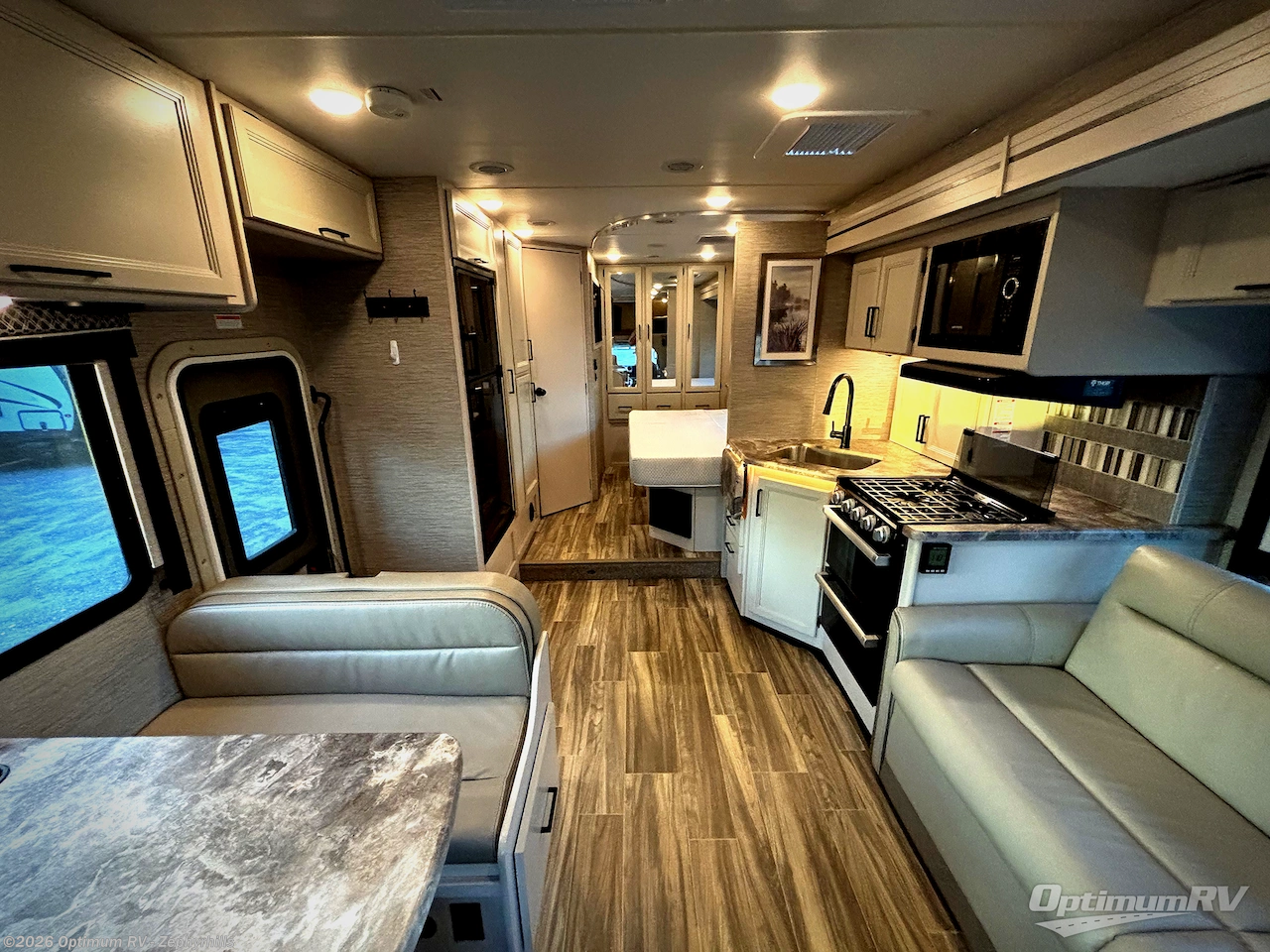 Used 2022 Thor Four Winds 27R available in Zephyrhills, Florida