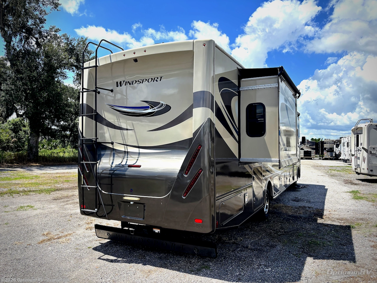 2019 Thor Windsport 35M - Used Class A For Sale by Optimum RV - Zephyrhills in Zephyrhills, Florida features Awning, Slideout