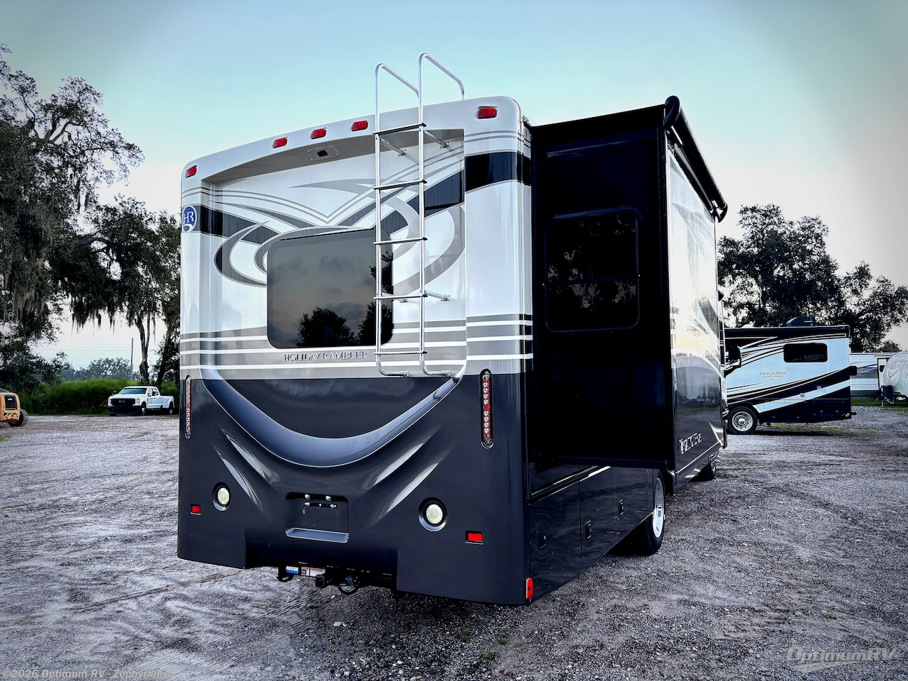 2018 Holiday Rambler Vacationer XE 32A - Used Class A For Sale by Optimum RV - Zephyrhills in Zephyrhills, Florida features Awning, Slideout