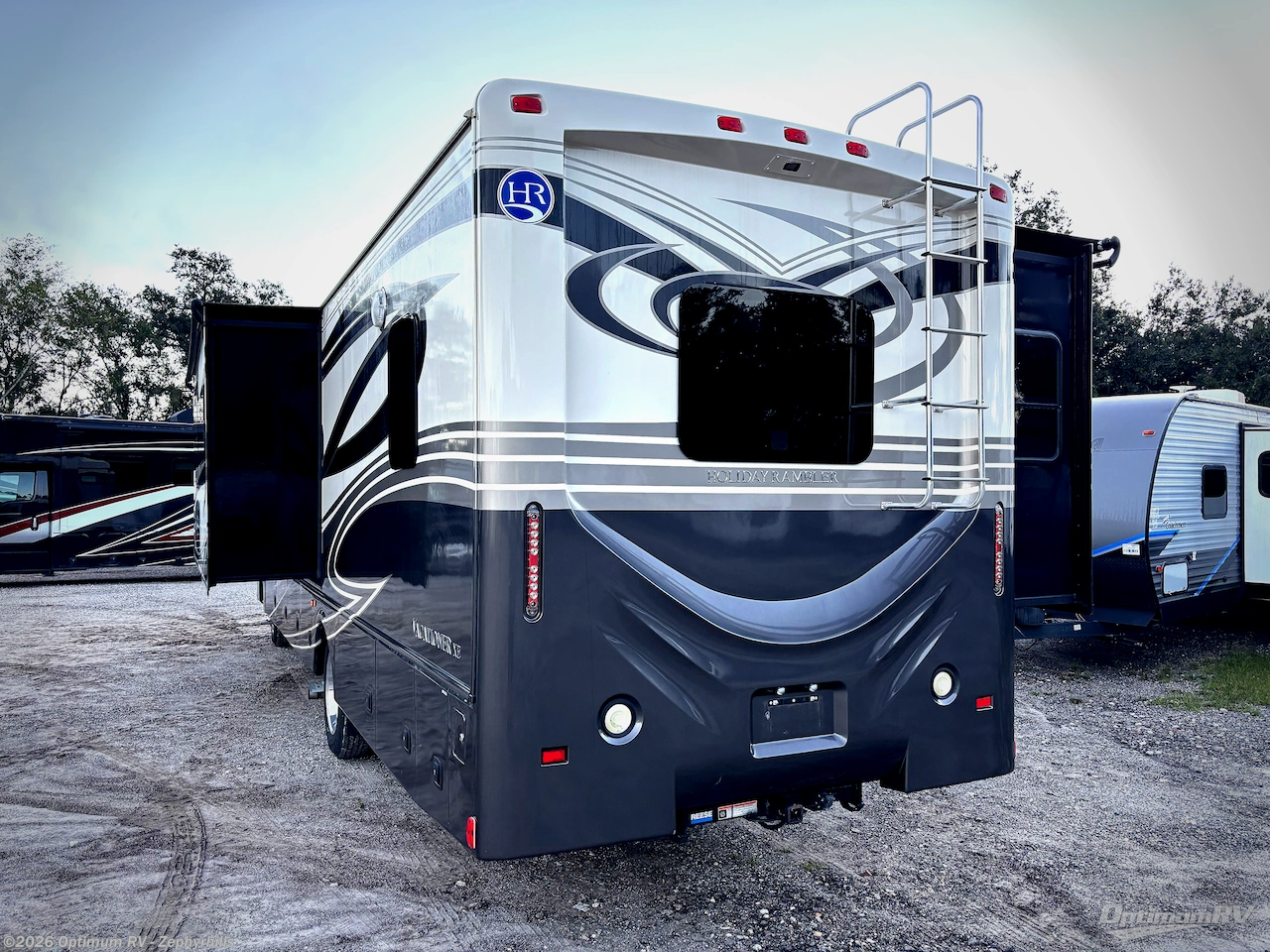 2018 Vacationer XE 32A by Holiday Rambler from Optimum RV - Zephyrhills in Zephyrhills, Florida