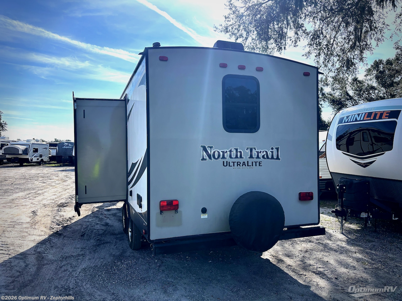 2016 North Trail 21FBS by Heartland from Optimum RV - Zephyrhills in Zephyrhills, Florida