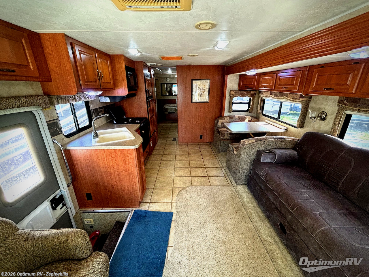 Used 2008 Damon Daybreak 3276 available in Zephyrhills, Florida