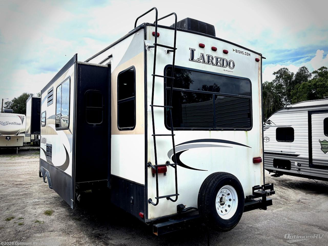 2016 Laredo 325RL by Keystone from Optimum RV - Zephyrhills in Zephyrhills, Florida