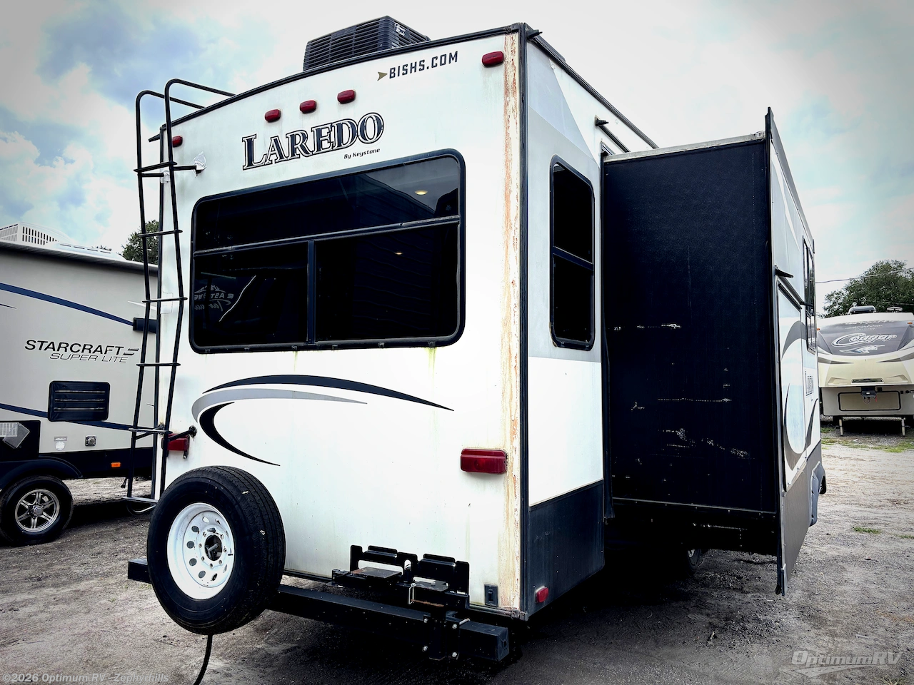 2016 Keystone Laredo 325RL - Used Fifth Wheel For Sale by Optimum RV - Zephyrhills in Zephyrhills, Florida features Slideout