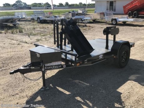Welding Trailer 3k&lt;br&gt;&lt;br&gt;(1) 3,500lb EZ Lube Dexter Spring Idler Axle&lt;br&gt;2&quot; Bulldog Style Ram Coupler - Safety Chains&lt;br&gt;2k Pipe Mount Flip Jack&lt;br&gt;4&quot; 4.5lb Channel Wrapped Tongue&lt;br&gt;ST205/75R15 Radial 6 Ply Tires - 15&quot; Silver Mod 5 Hole Wheels&lt;br&gt;Double Broke Diamond Plate Fenders&lt;br&gt;4&quot; 4.5lb Channel Frame&lt;br&gt;2 3/8&quot; Pipe Front Top Rail&lt;br&gt;2&quot; X 3&quot; X 3/16&quot; Angle Iron on 24&quot; Centers&lt;br&gt;Diamond Plate 11 Ga Steel Floor&lt;br&gt;Cylinder Holders (Holds 2 Tanks) - 2 Lead Racks&lt;br&gt;Stake Pockets&lt;br&gt;Flush Mount LED Lights&lt;br&gt;4 Way Plug&lt;br&gt;Front Tongue Mount Toolbox&lt;br&gt;&lt;br&gt;3 Year Structural, 1 Year Comprehensive&lt;br&gt;&lt;br&gt;The Advertised Prices DO NOT Include: *Licensing* &amp;amp; Tax&lt;br&gt;&lt;br&gt;We have over 200 trailers to choose from. Come in and see us at:&lt;br&gt;6610 N I-35 Lacy Lakeview, TX 76705 (Exit 342B)&lt;br&gt;&lt;br&gt;Not in the great state of Texas? No Problem! We offer local and nation wide delivery.&lt;br&gt;&lt;br&gt;Store Hours:&lt;br&gt;MON–FRI: 8:00 AM - 5:00 PM&lt;br&gt;SATURDAY: 9:00 AM - 2:00 PM&lt;br&gt;SUNDAY: Closed&lt;br&gt;&lt;br&gt;Remember we handle all your Trailer Sales &amp;amp; Trailer Part Needs!!!&lt;br&gt;Let us help you with servicing your trailer too!&lt;br&gt;It is our pleasure to serve our community of Waco Texas and all of Central Texas! http://www.lonestartrailers.com/--xInventoryDetail?id=11292924