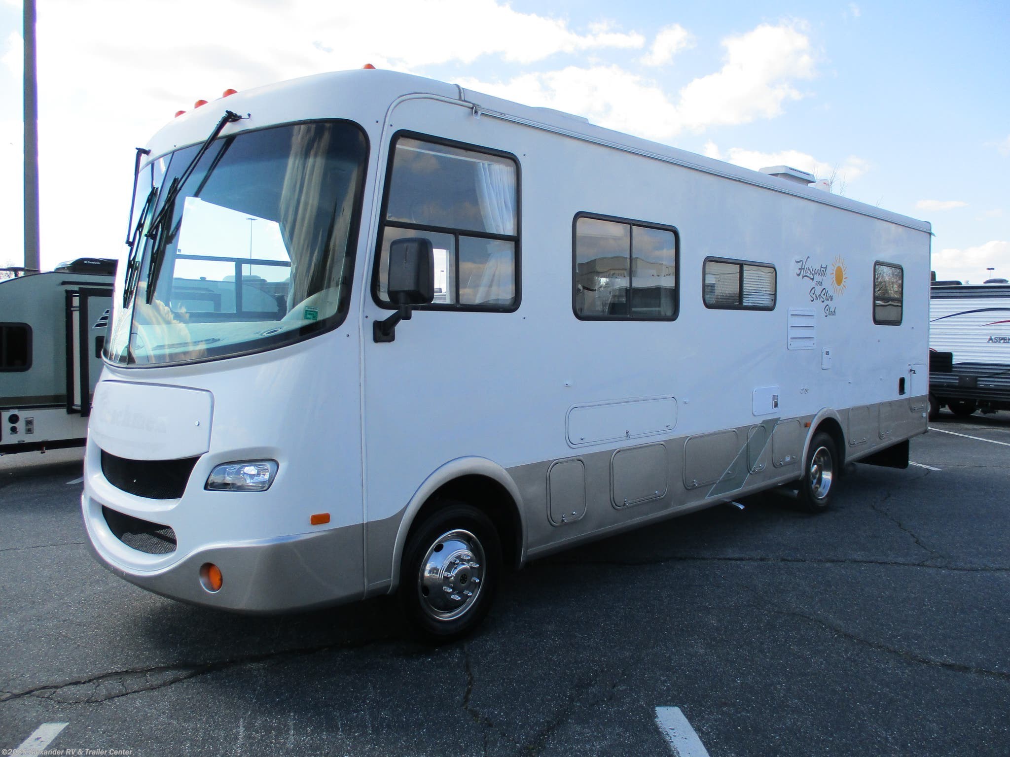 2004 Coachmen Mirada 300QB RV for Sale in Clayton, DE