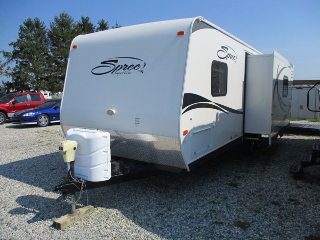 2012 K-Z Spree 261RKS - Used Travel Trailer For Sale by Alexander RV Center in Clayton, Delaware features Stove Top Burner, Toilet, TV Antenna, Booth Dinette, Awning