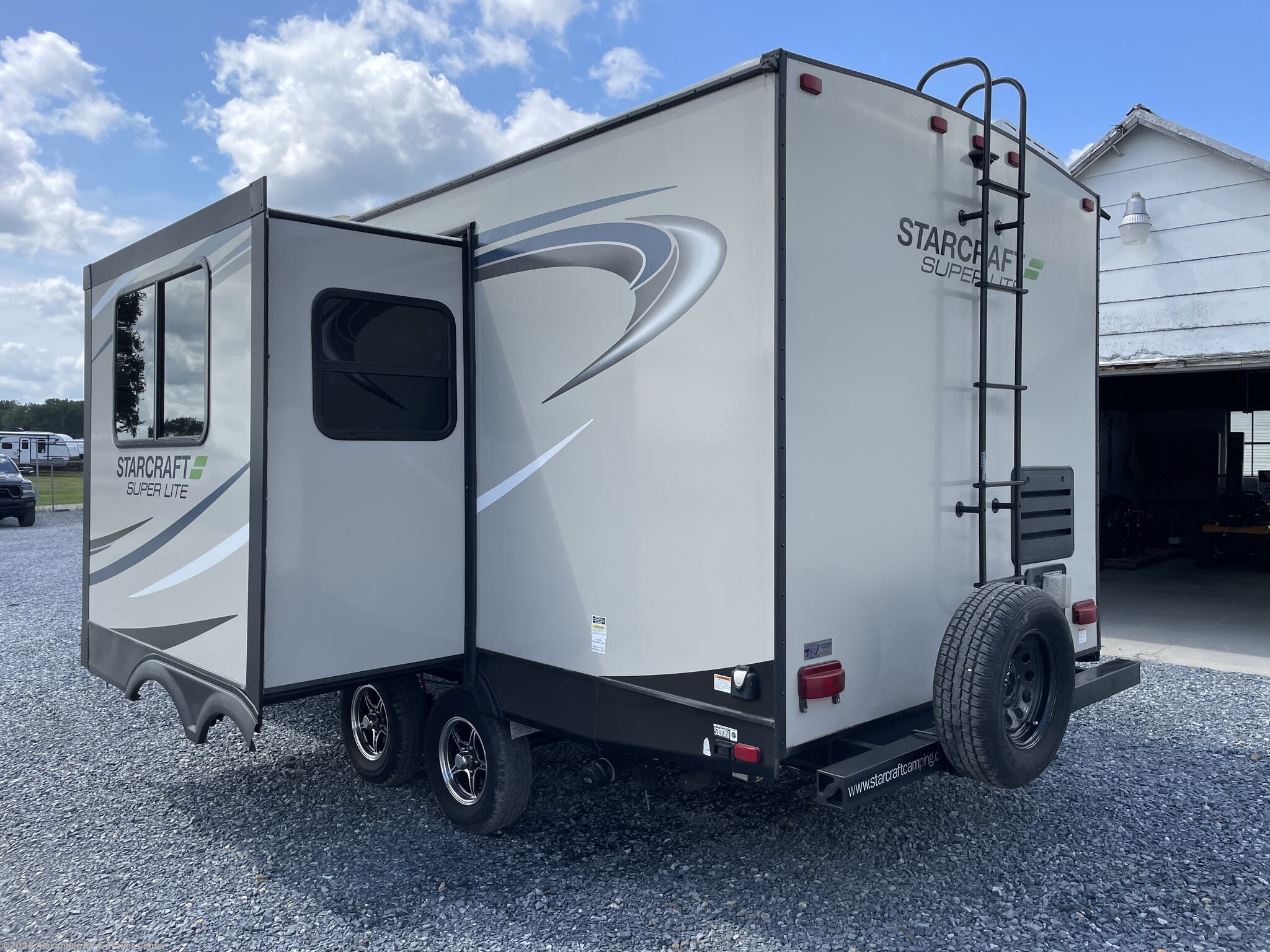 2021 Super Lite 212-FB by Starcraft from Alexander RV & Trailer Center in Clayton, Delaware
