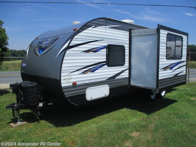 2019 Salem Cruise Lite 233RBXL by Forest River from Alexander RV Center in Clayton, Delaware