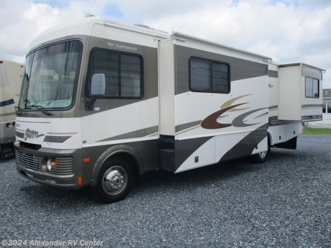 2005 Storm 31A by Fleetwood from Alexander RV Center in Clayton, Delaware