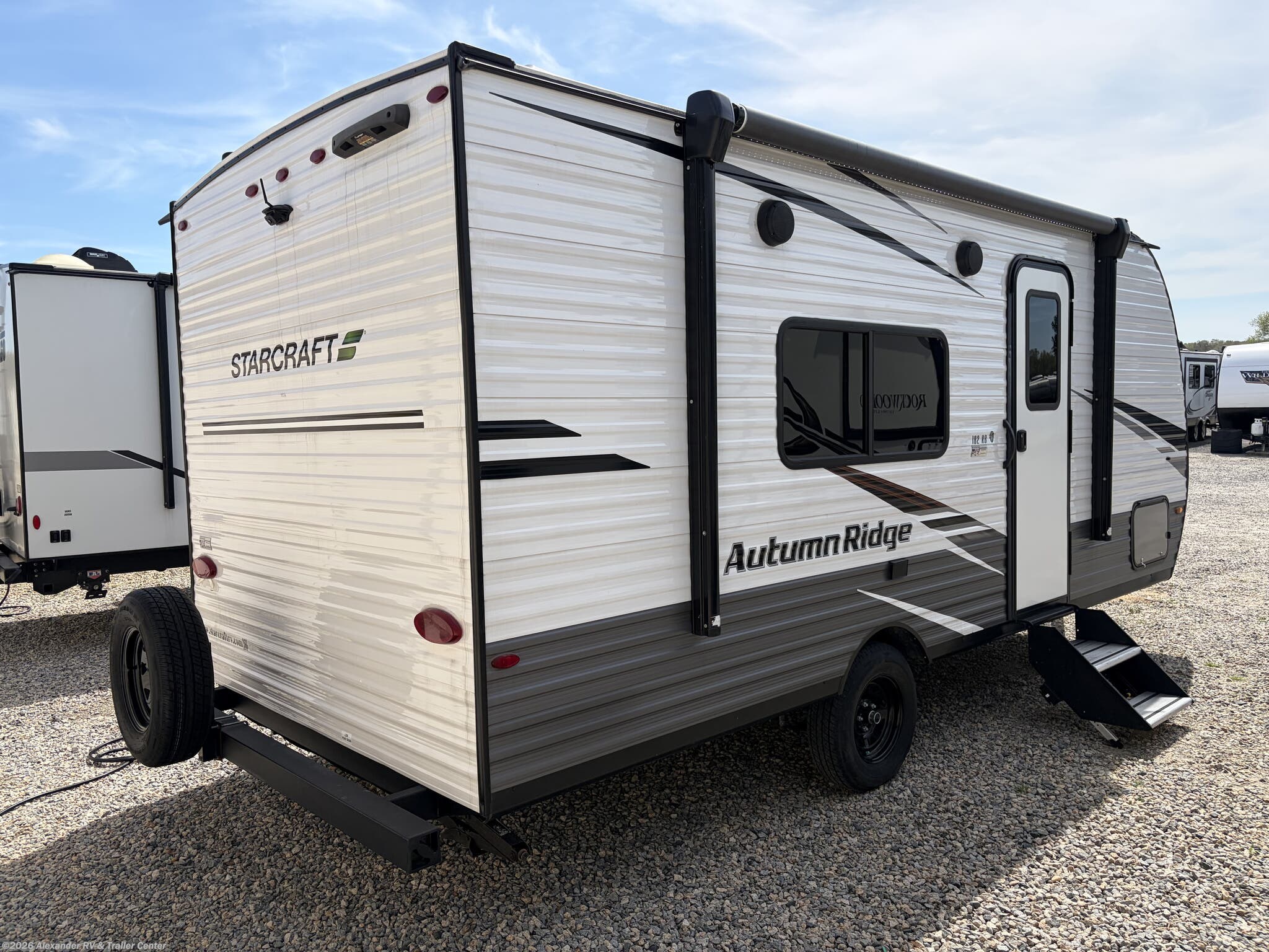 Used 2023 Starcraft Autumn Ridge 182RB available in Clayton, Delaware