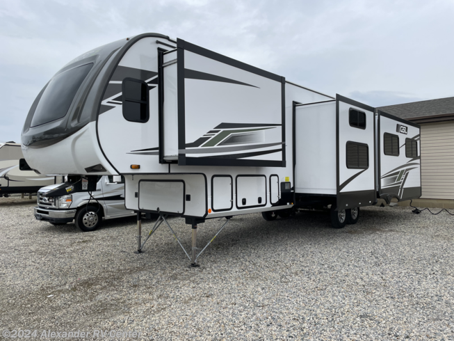2023 Starcraft GSL 354MBH - New Fifth Wheel For Sale by Alexander RV Center in Clayton, Delaware
