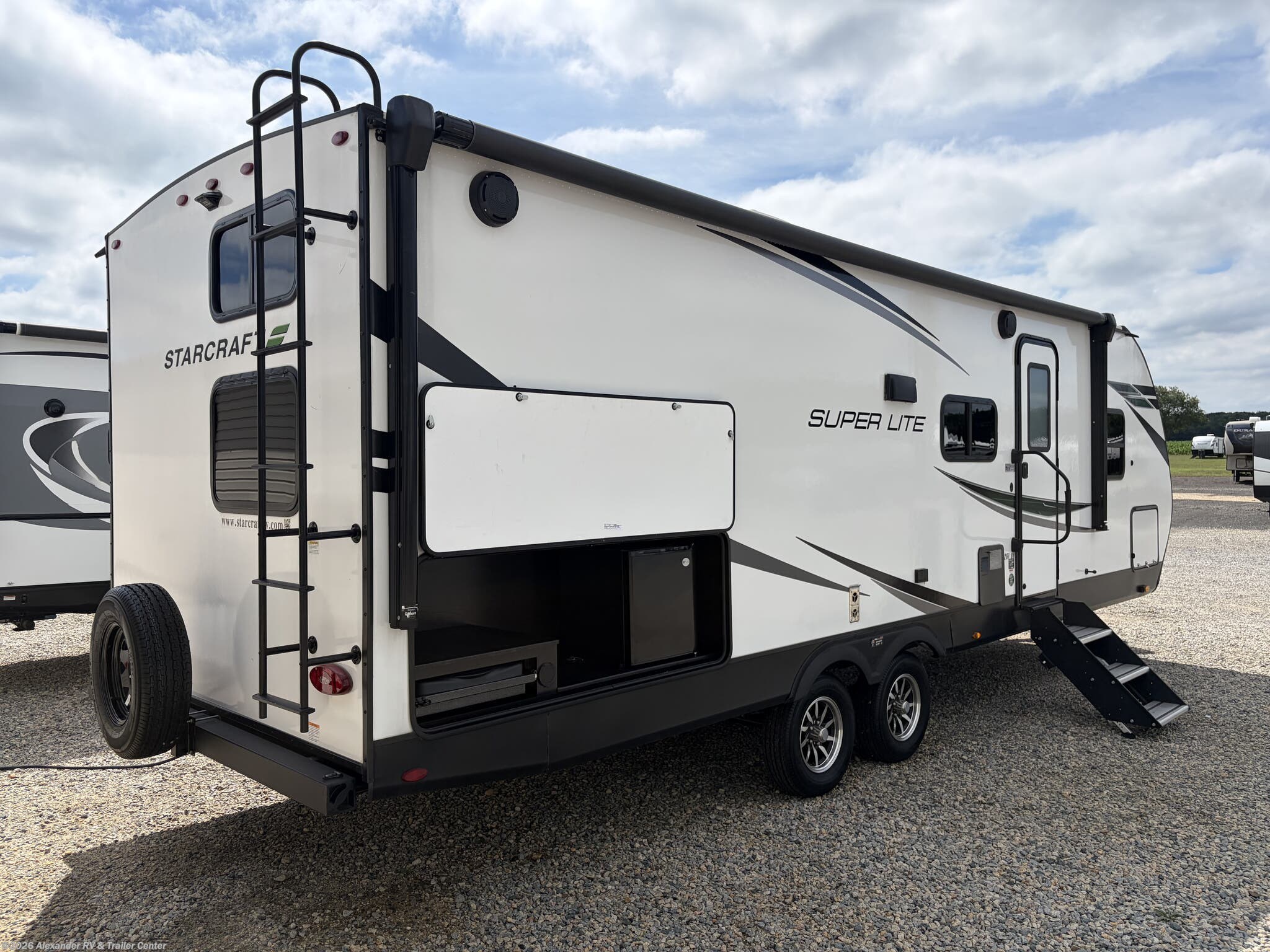 Used 2023 Starcraft Super Lite 261BH available in Clayton, Delaware