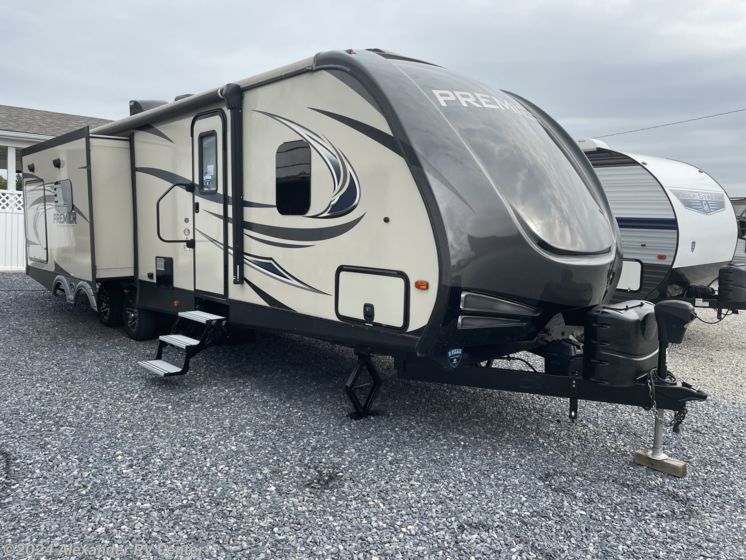 Used 2019 Keystone Premier 30RIPR available in Clayton, Delaware