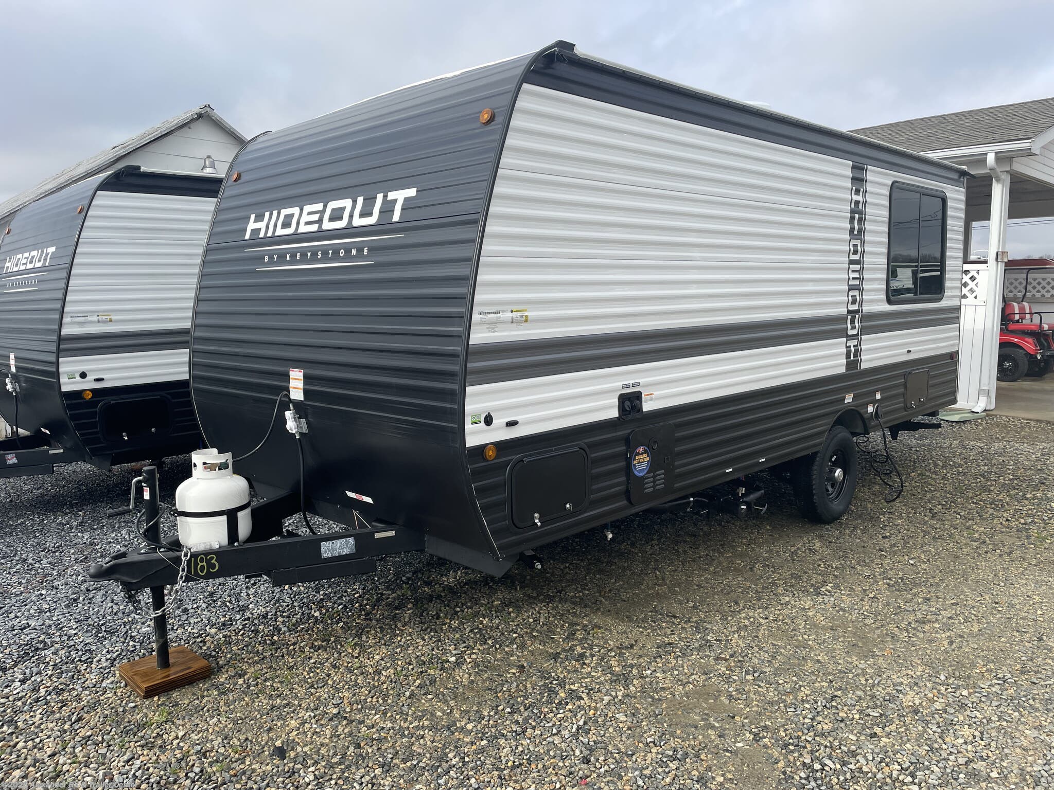 2025 Keystone Hideout Sport 220BH - New Travel Trailer For Sale by Alexander RV & Trailer Center in Clayton, Delaware features TV Antenna, LP Detector, Auxiliary Battery, Smoke Detector, Propane