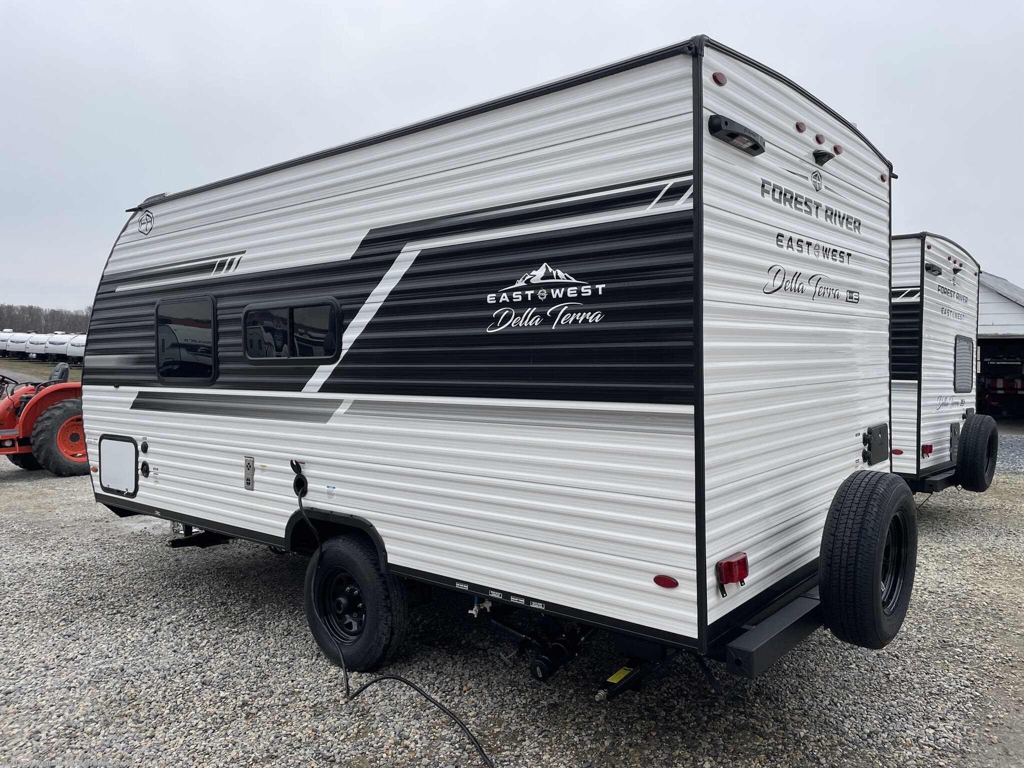 2025 Della Terra LE 160RBXLE by East to West from Alexander RV & Trailer Center in Clayton, Delaware