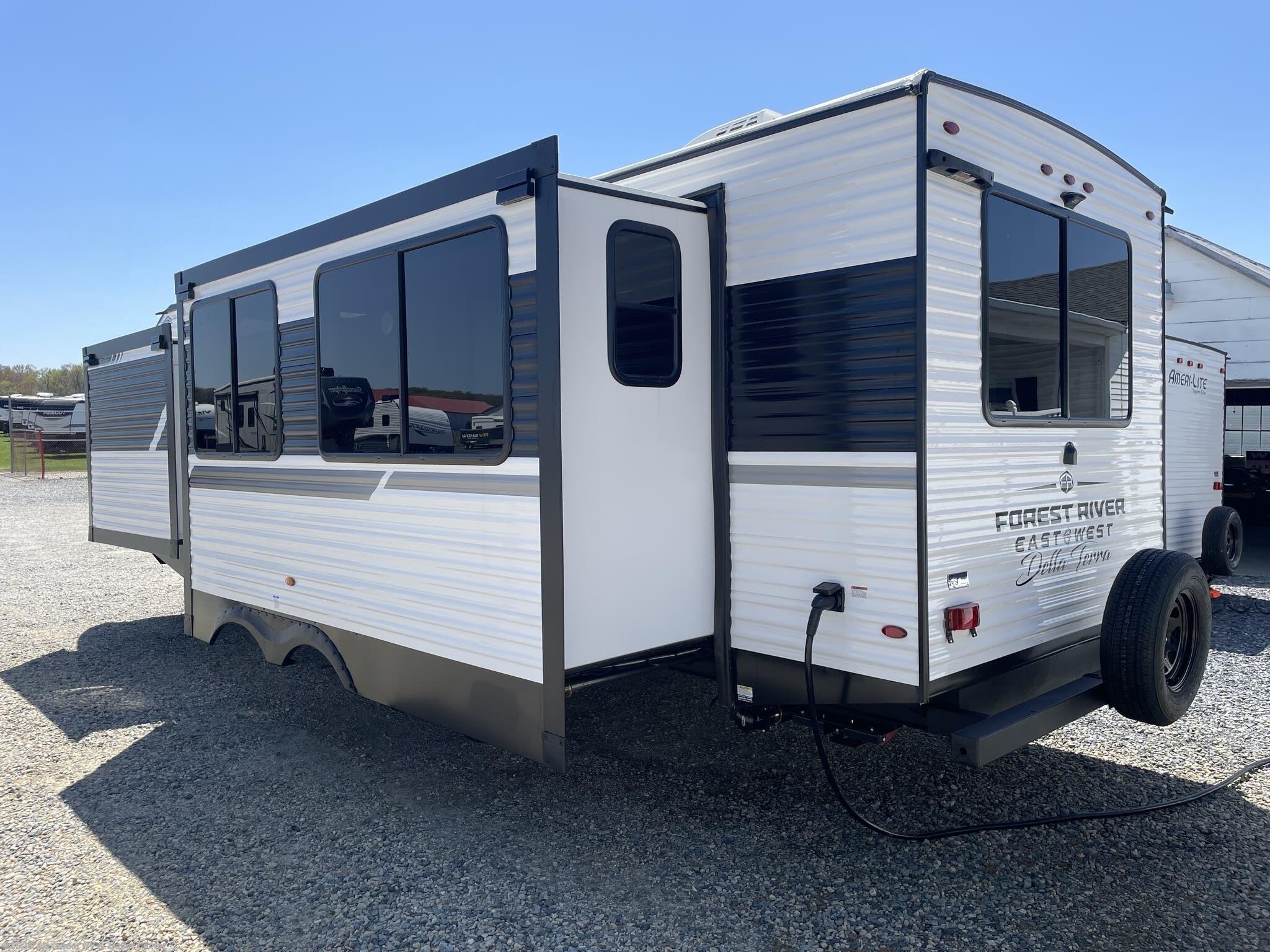 2025 Della Terra 263RK by East to West from Alexander RV & Trailer Center in Clayton, Delaware