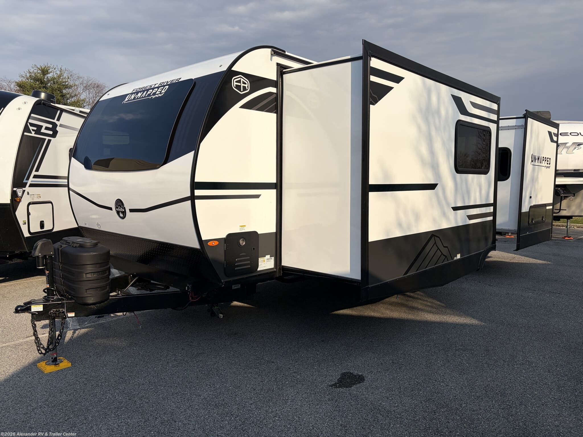 2026 Forest River R-Pod Un-Mapped 25FK - New Travel Trailer For Sale by Alexander RV & Trailer Center in Clayton, Delaware features Detachable Power Cord, TV Antenna, Power Awning, Outside Kitchen, Heated Underbelly