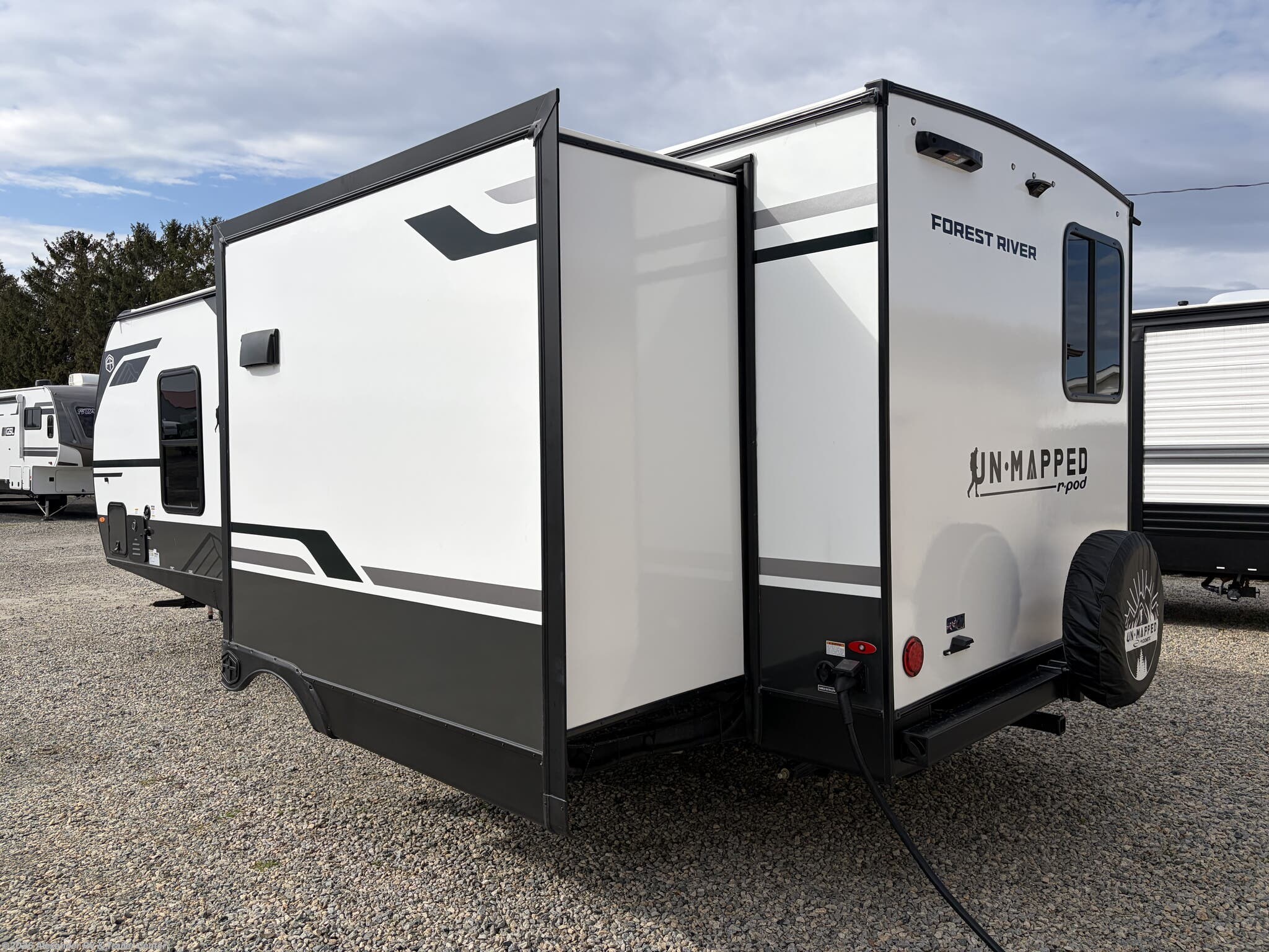 2026 R-Pod Un-Mapped 25RL by Forest River from Alexander RV & Trailer Center in Clayton, Delaware