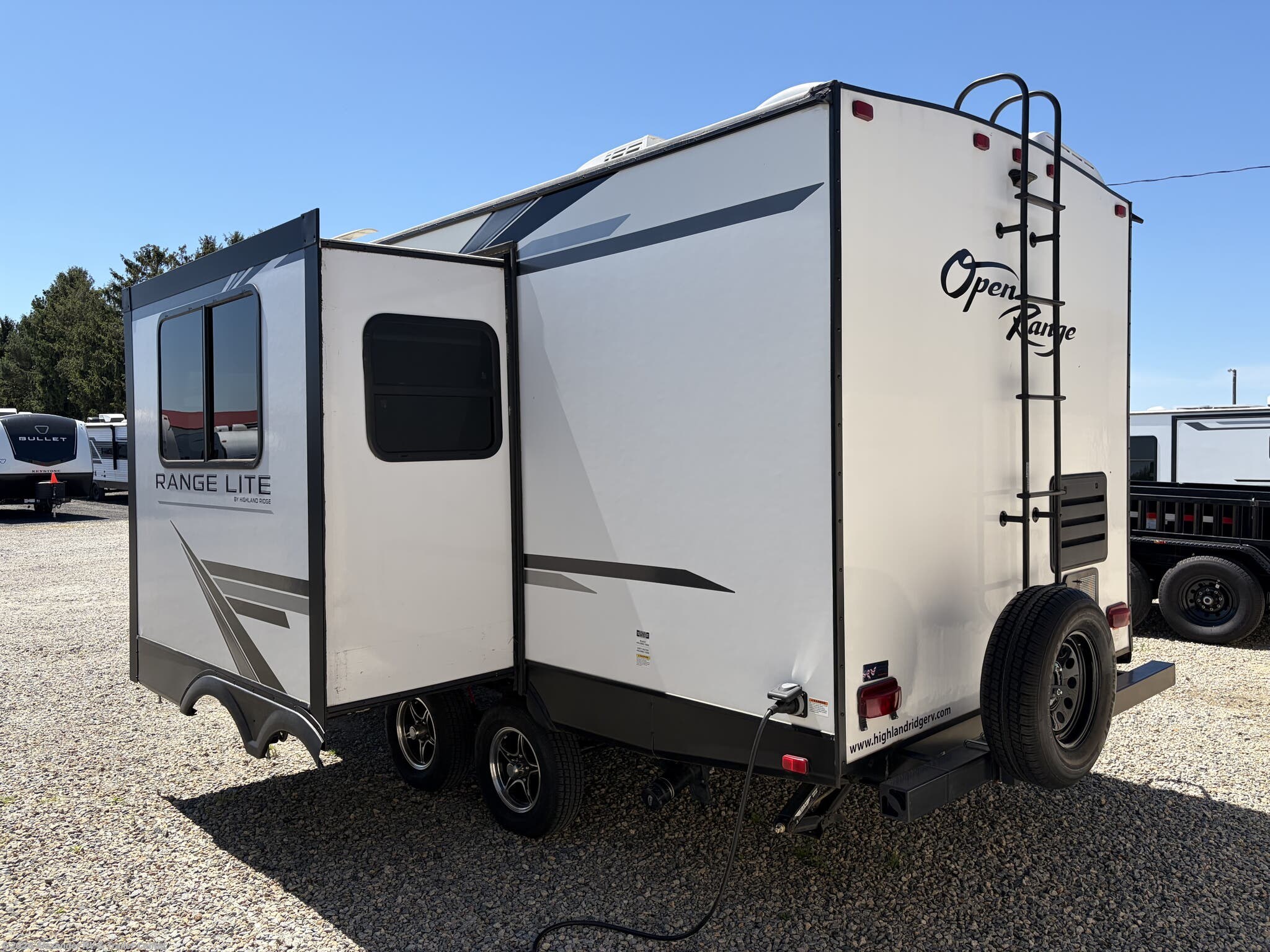 2021 Open Range Range Lite 212FB by Highland Ridge from Alexander RV & Trailer Center in Clayton, Delaware