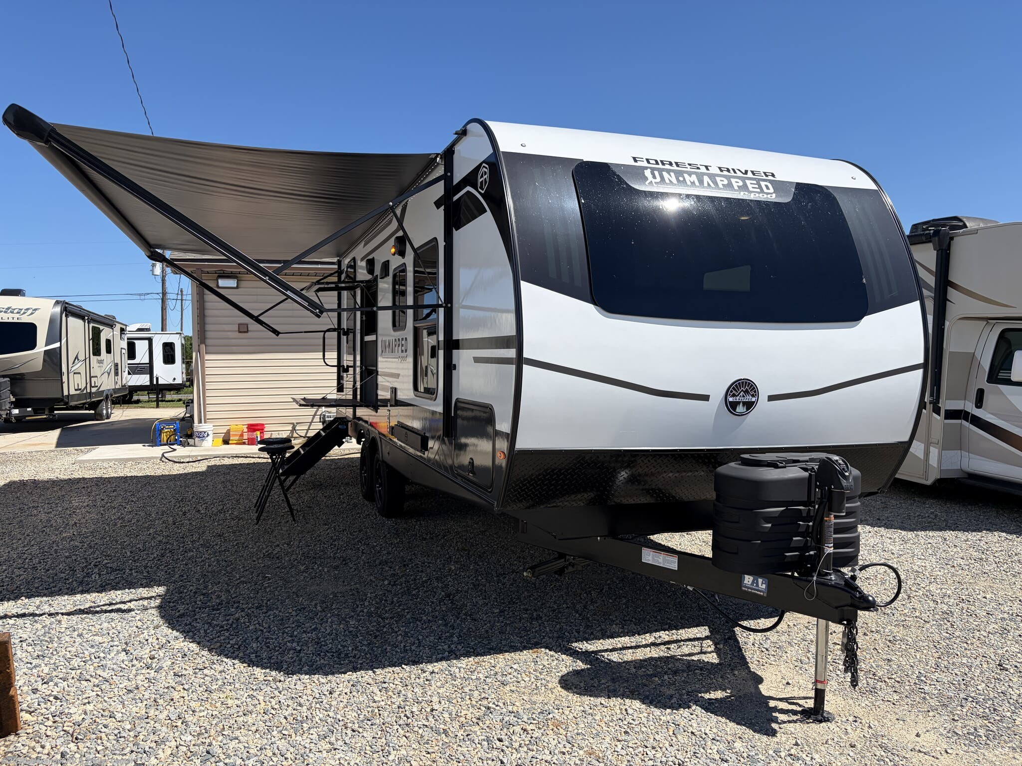 2027 Forest River R-Pod Un-Mapped 22RB - New Travel Trailer For Sale by Alexander RV & Trailer Center in Clayton, Delaware features Slideout, TV Antenna, Diamond Shield Paint Protection Film, King Size Bed, Stove Top Burner