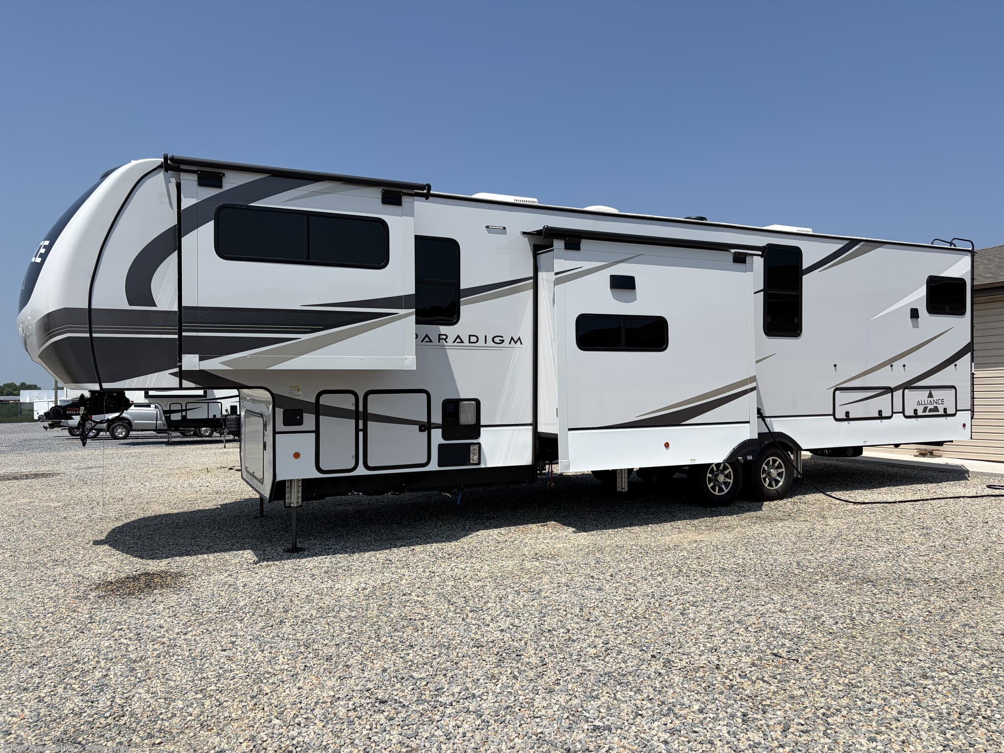 2023 Paradigm 385FL by Alliance RV from Alexander RV & Trailer Center in Clayton, Delaware