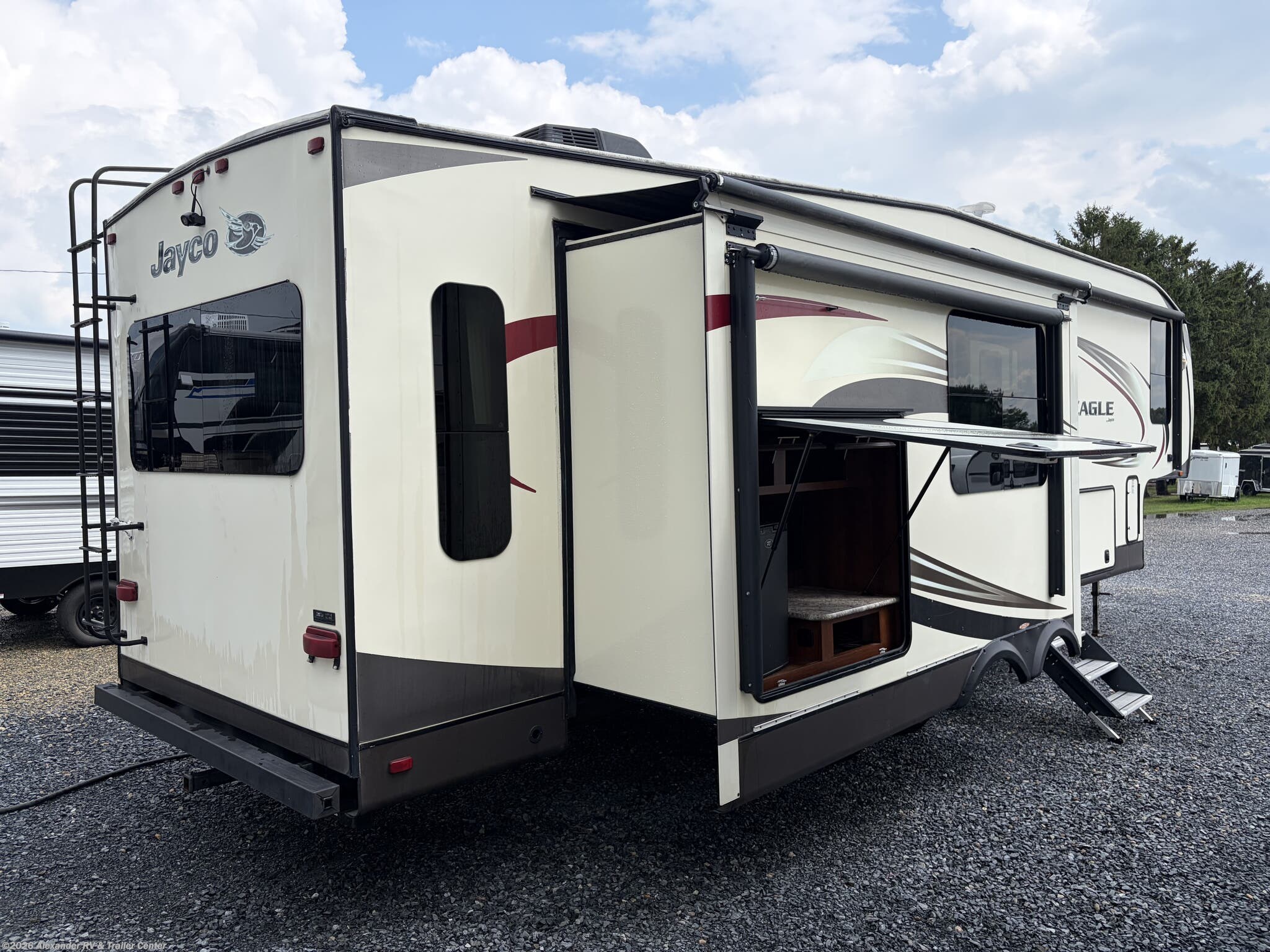 Used 2016 Jayco Eagle 317RLOK available in Clayton, Delaware
